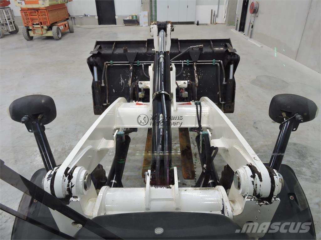 CAT 908M + FORK Radlader