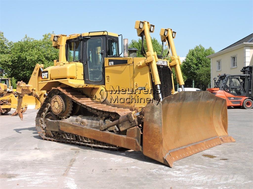 CAT D7R Planierraupen
