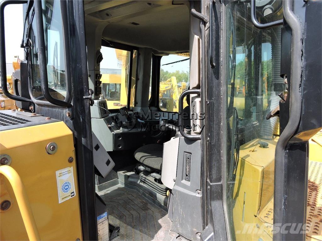 CAT D8T GERMAN Planierraupen