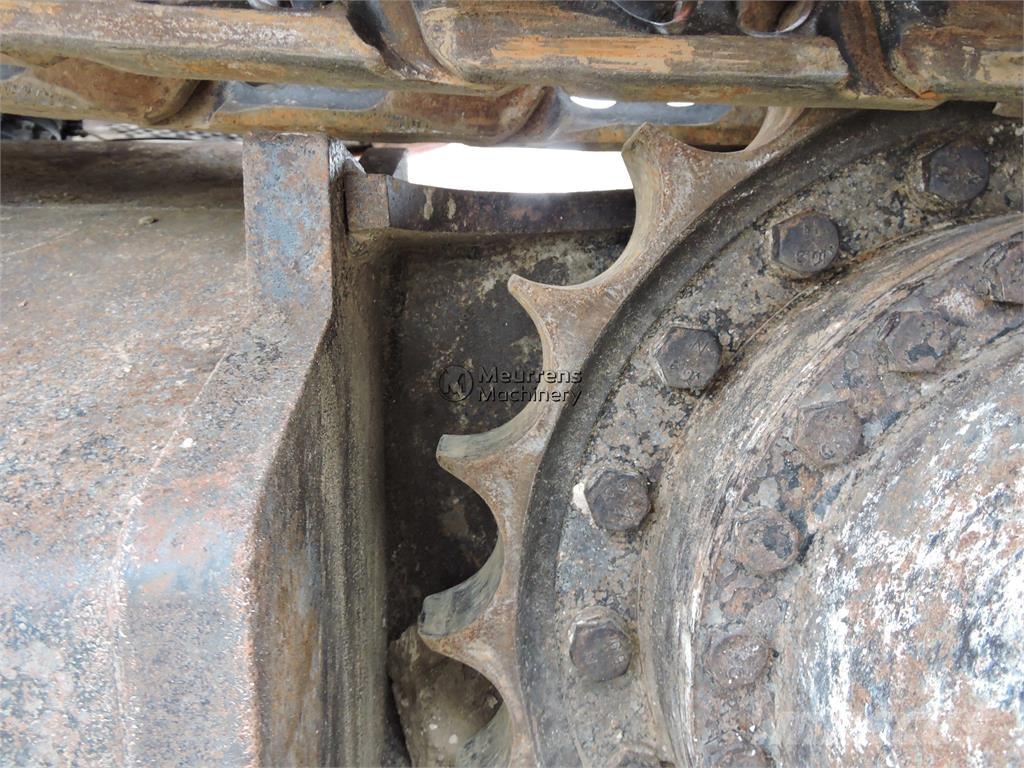 Hitachi ZX225 Raupenbagger