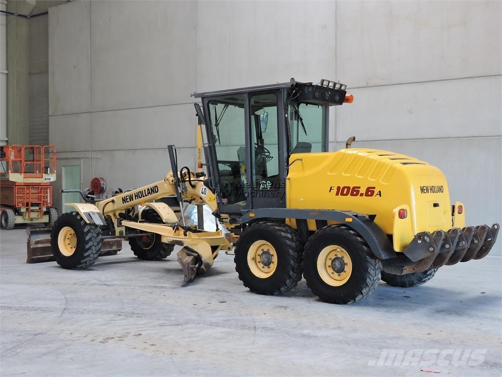 New Holland F106.6A Grader