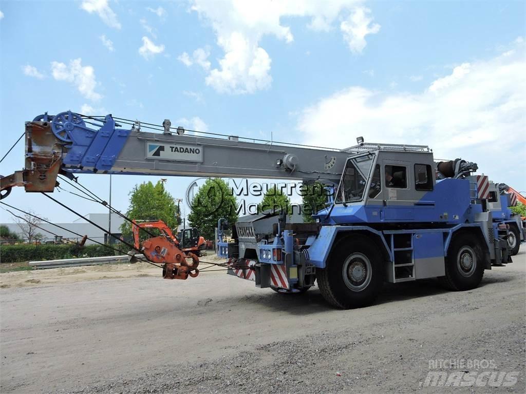 Tadano TR-300E Sonstige Baumaschinen