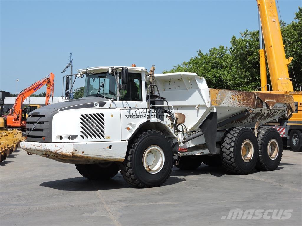 Volvo A25E Dumper - Knickgelenk