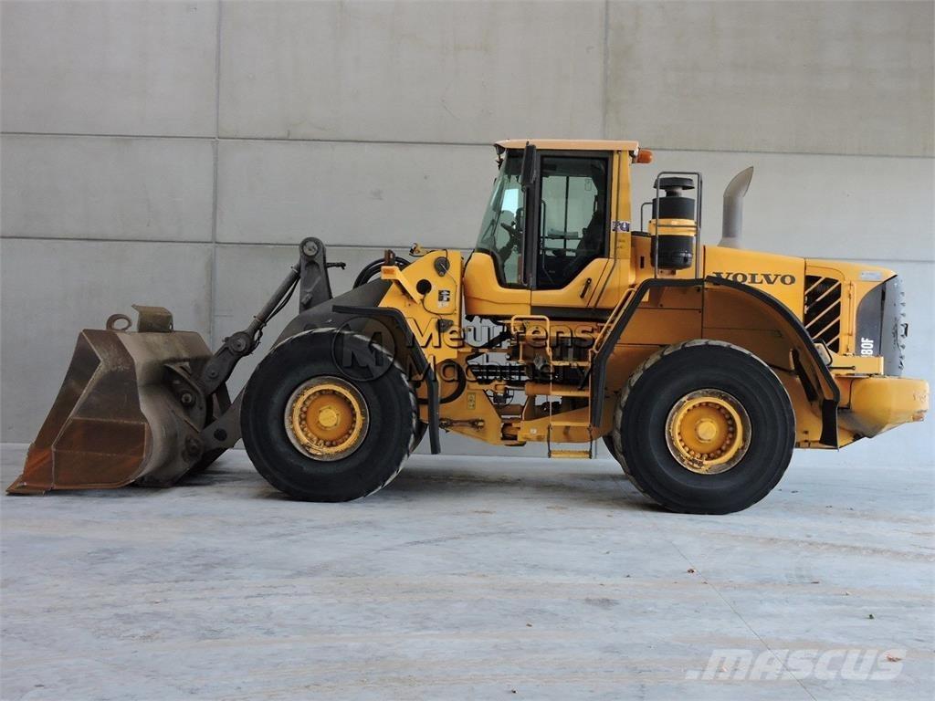 Volvo L180F Radlader