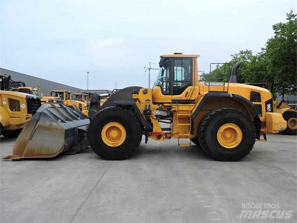 Volvo L250G Radlader
