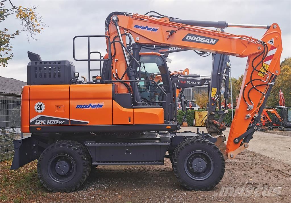 Doosan DX 160 W-7 Mobilbagger