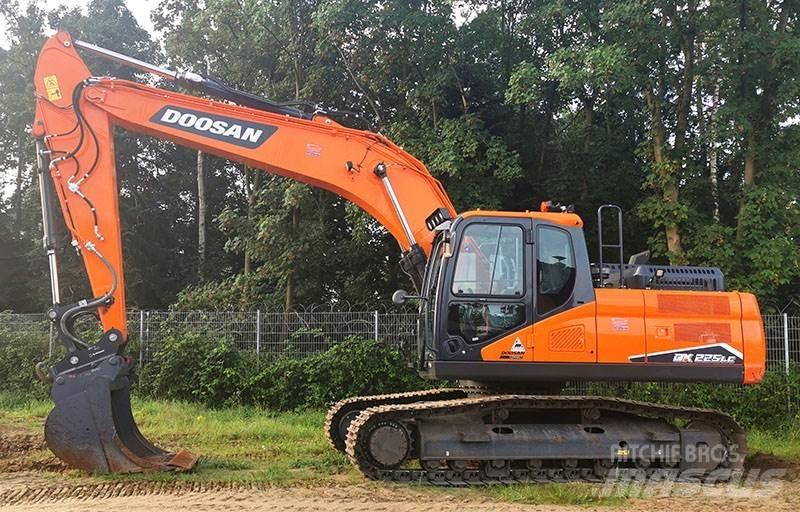 Doosan DX 225 LC-7 Raupenbagger