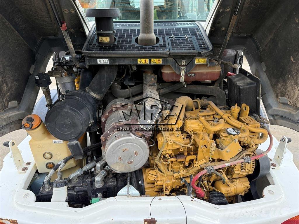 CAT 908M Radlader