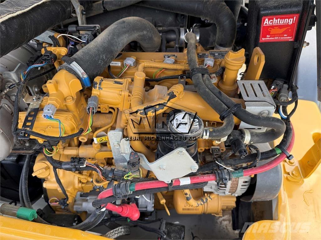 CAT 908M Radlader