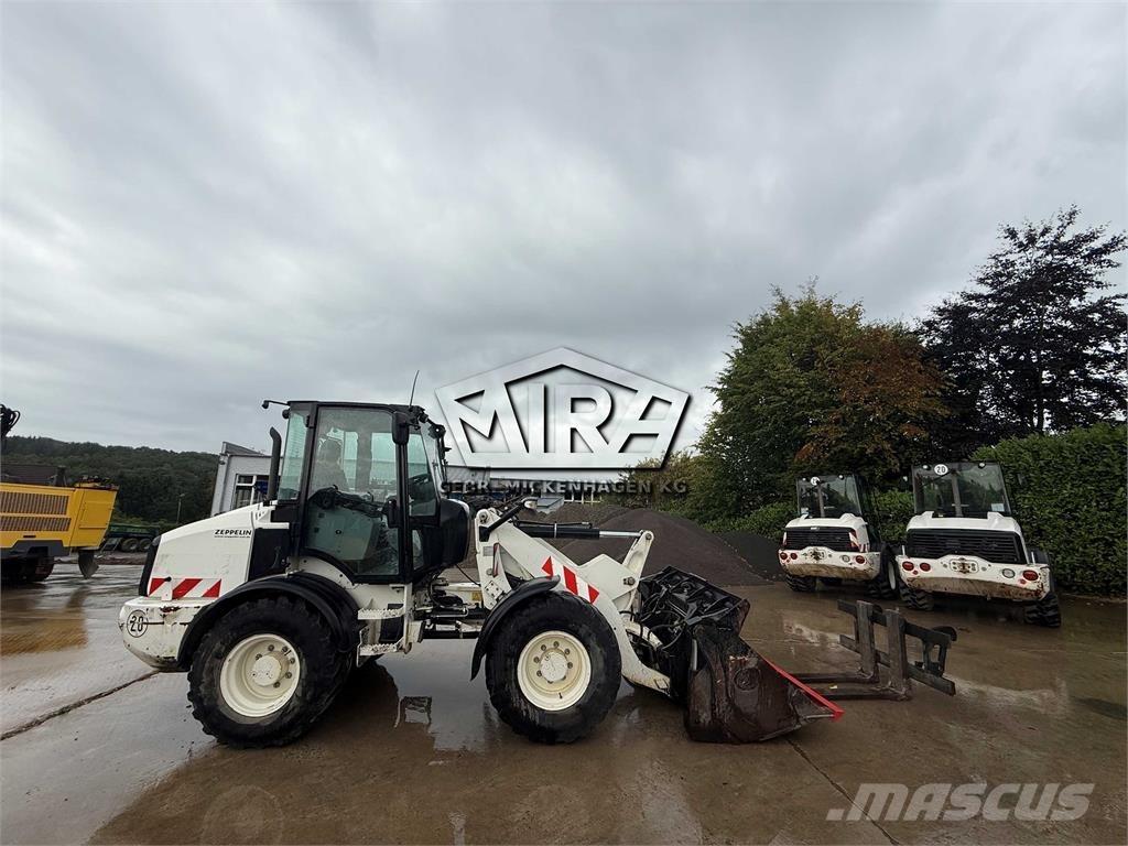 CAT 908M Radlader