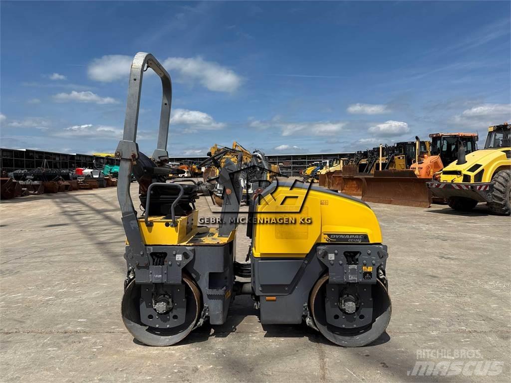 Dynapac CC1200 Tandemwalzen
