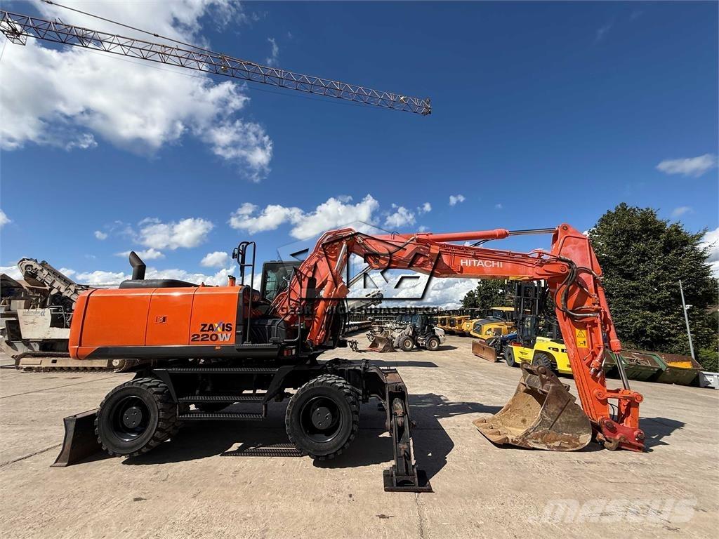 Hitachi ZX 220W-6 Mobilbagger