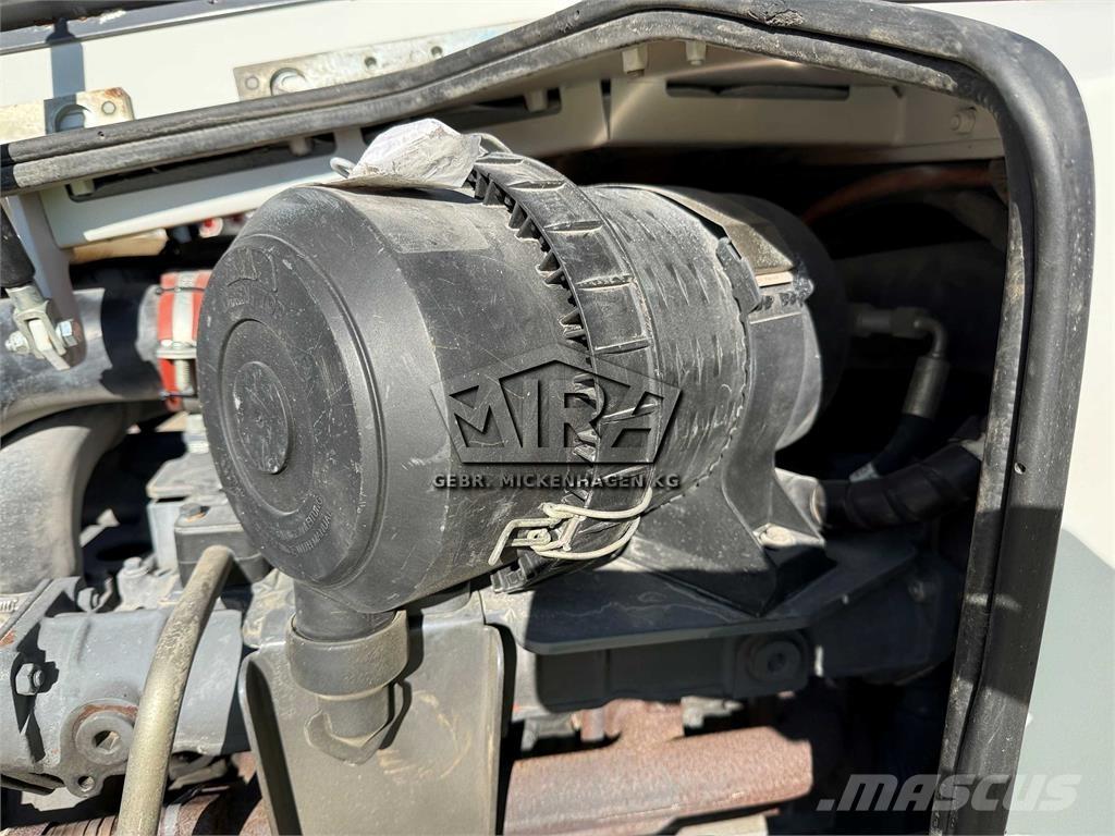 Wirtgen W 35 DC Asphaltfräsen