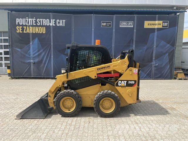 CAT 242D Sonstige Baumaschinen