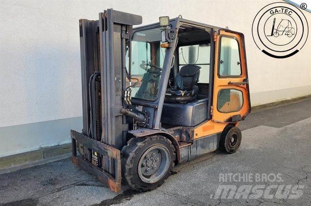 Doosan D35C-5 Diesel Stapler