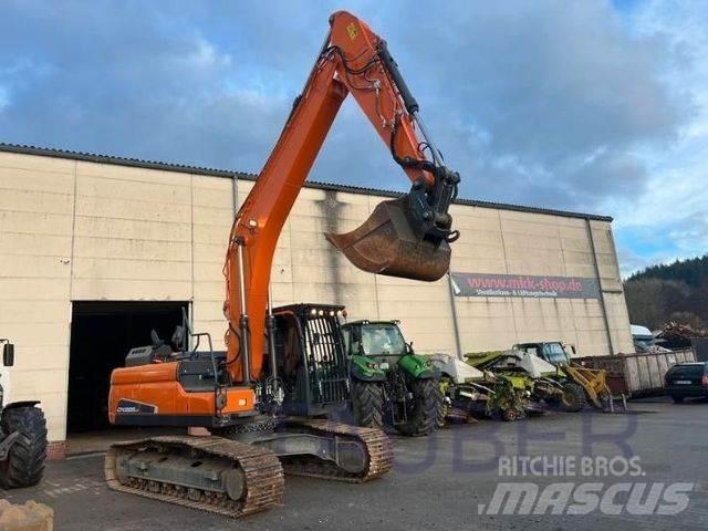 Doosan DX 225 LC-5 Raupenbagger