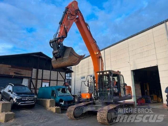 Doosan DX 225 LC-5 Raupenbagger