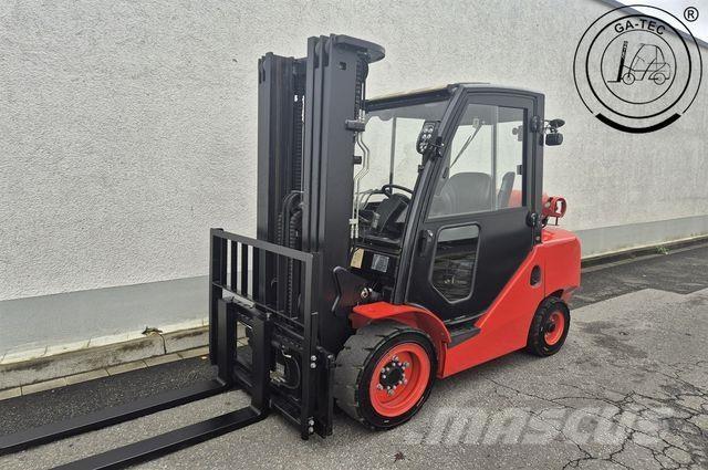 Hangcha CPYD35-H3F Gas Stapler