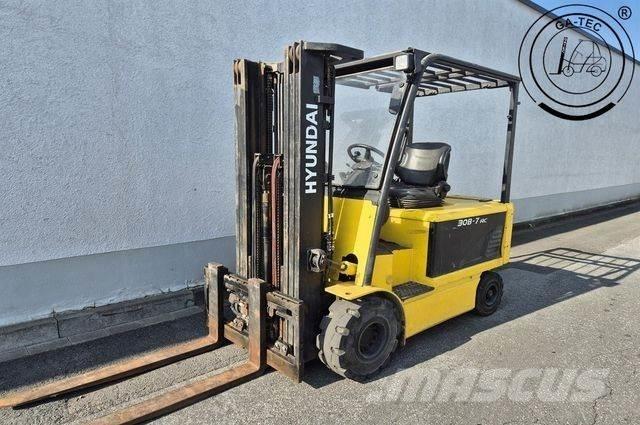 Hyundai 30B-7 Elektro Stapler