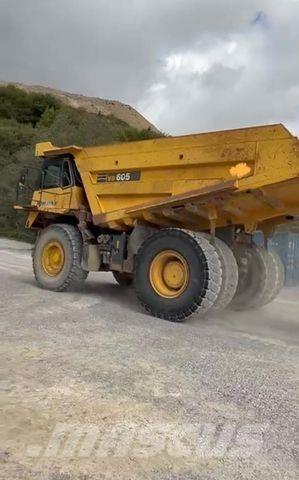 Komatsu HD 605-7 Sonstige Baumaschinen