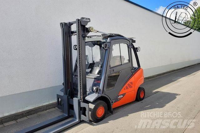 Linde H25D Diesel Stapler