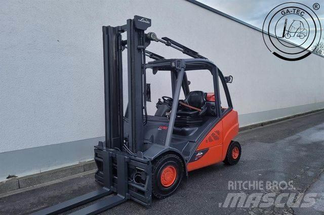 Linde H30T Gas Stapler