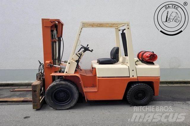 Nissan BF03A35U Gas Stapler