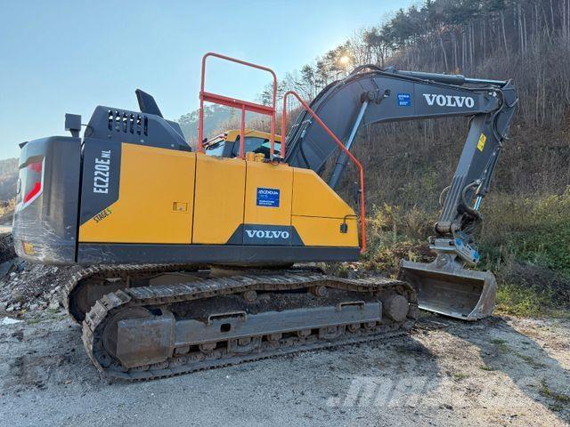 Volvo EC220ENL Raupenbagger