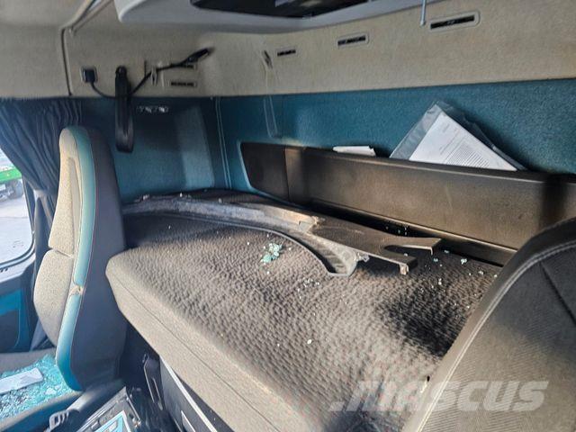 Volvo FM 450 ADR Sattelzugmaschinen