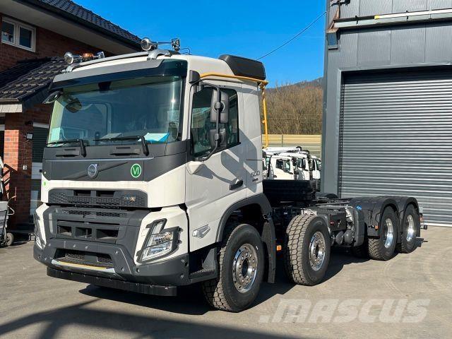 Volvo FMX 500 8x4 Wechselfahrgestell