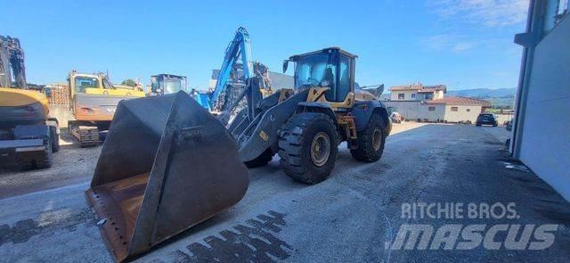 Volvo L 120 H Radlader