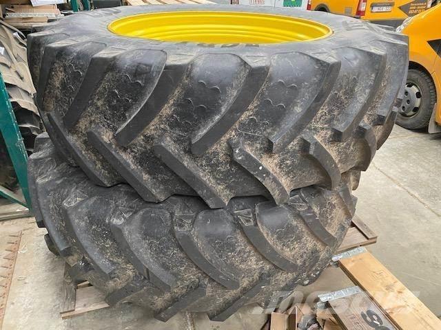 John Deere 7R Reifen