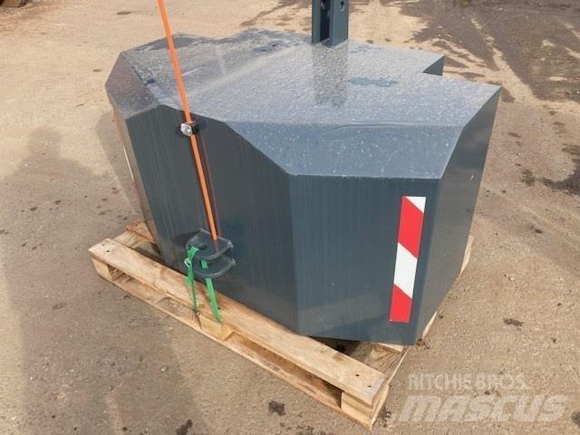  - - -  1200 KG Frontgewichte
