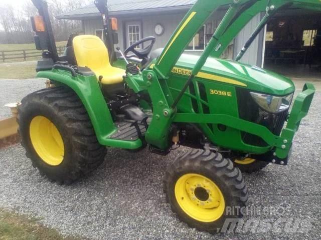 John Deere 3038 Sonstige Baumaschinen