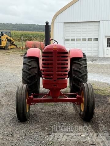  Massey Harris 444 Sonstige Baumaschinen