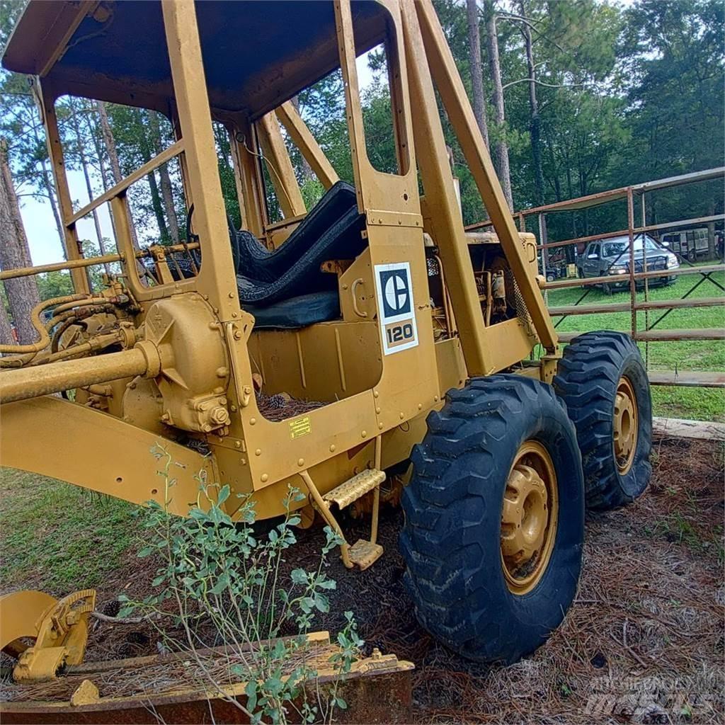 CAT 120 Grader