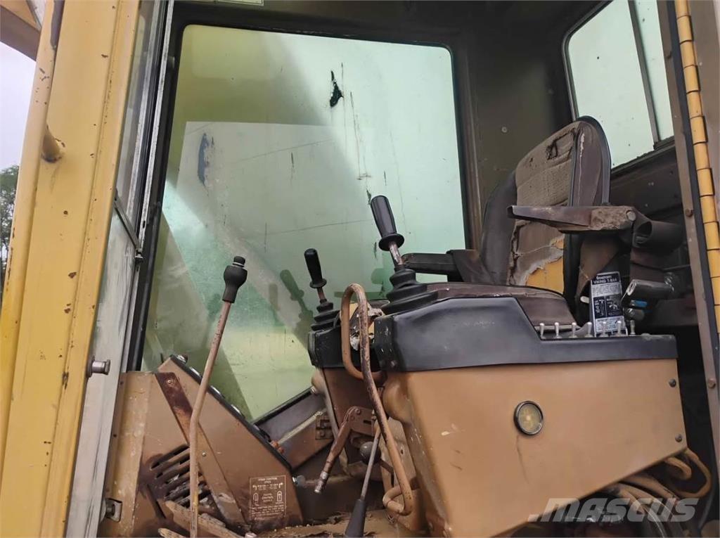 CAT 225 LC Raupenbagger
