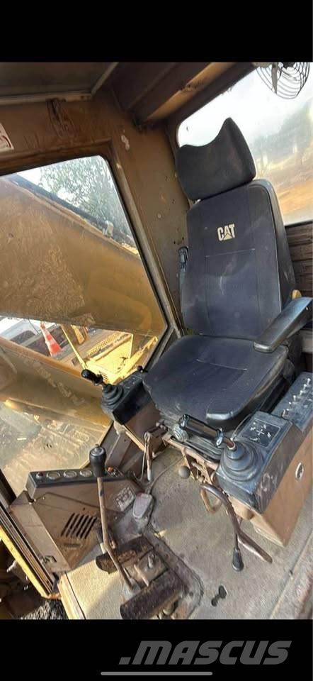 CAT 235B Raupenbagger