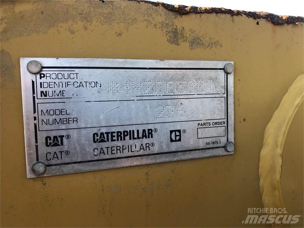 CAT 236 Kompaktlader