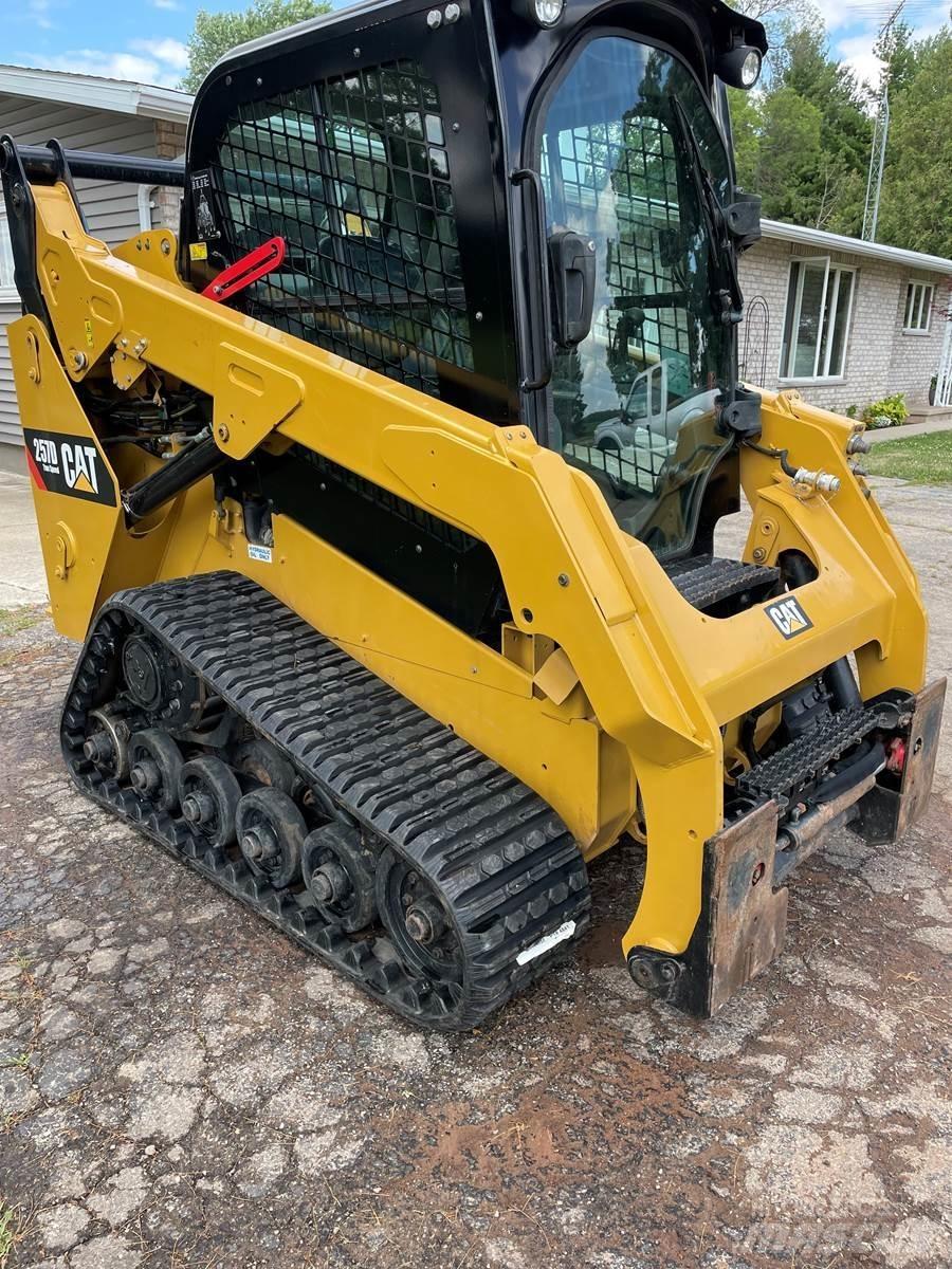 CAT 257D Kompaktlader