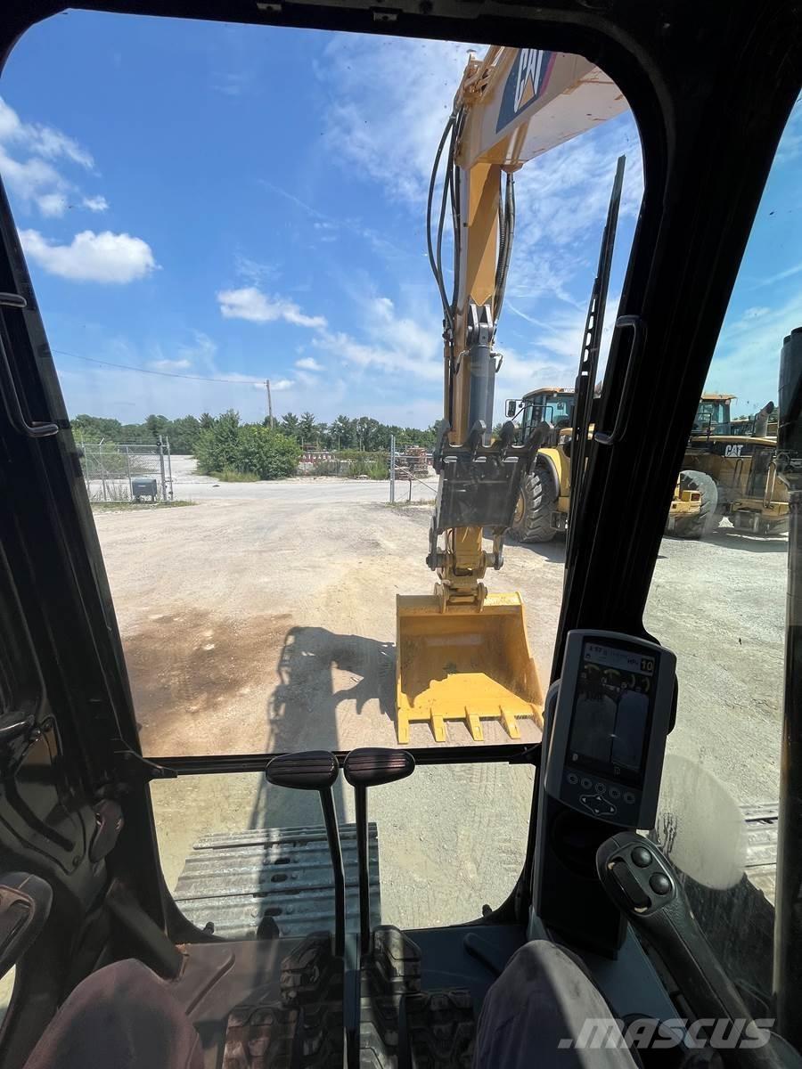 CAT 313FL Raupenbagger