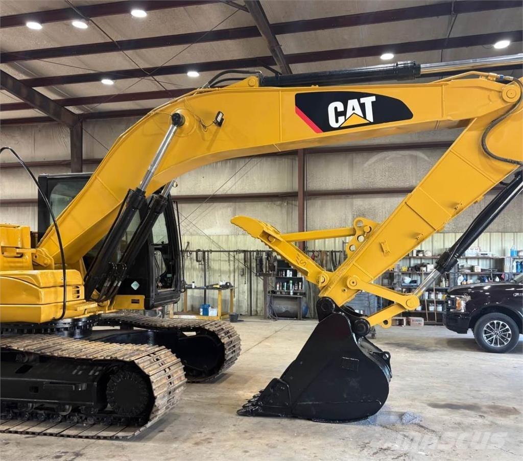 CAT 320DL Raupenbagger