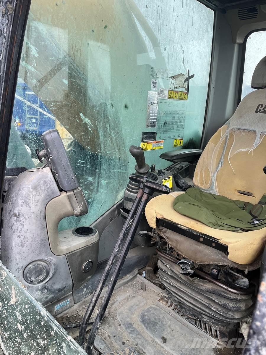 CAT 345CL Raupenbagger