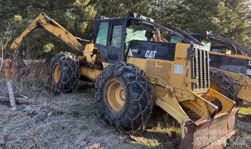 CAT 525C Stammholzschlepper