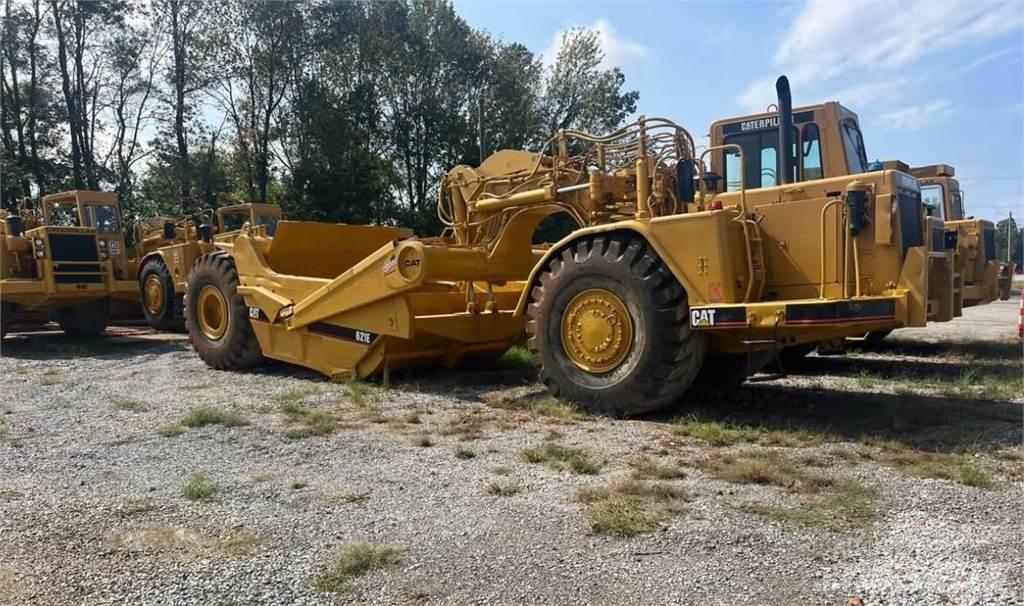 CAT 621E Schaber