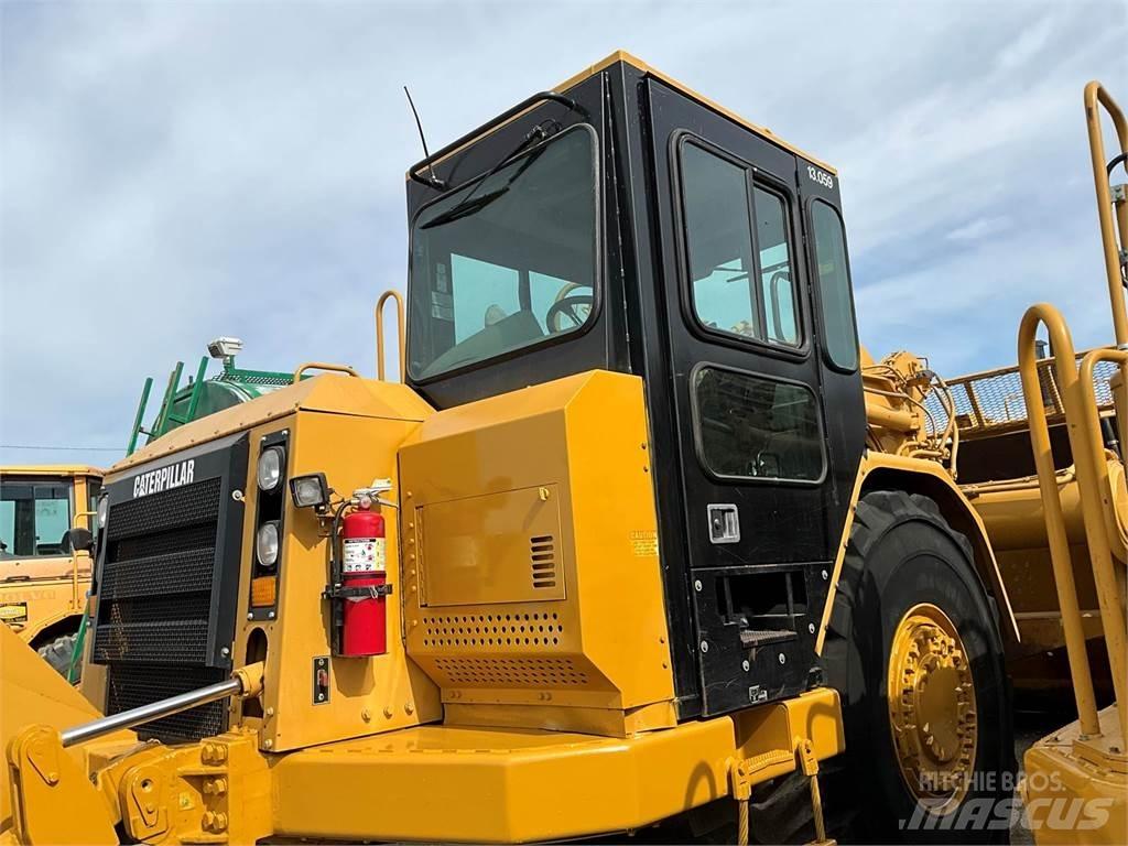 CAT 627G Schaber