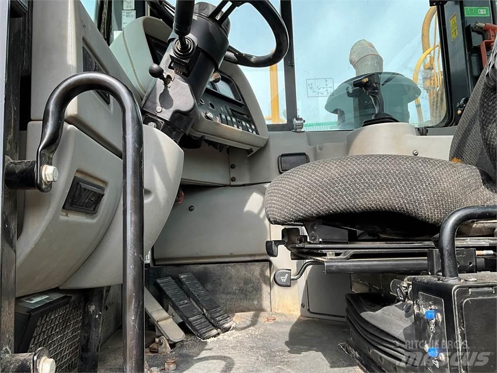 CAT 627G Schaber