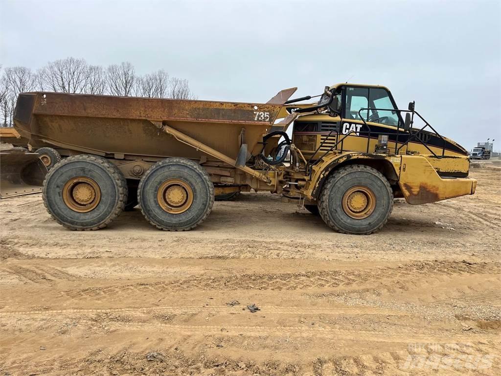 CAT 735 Dumper - Knickgelenk