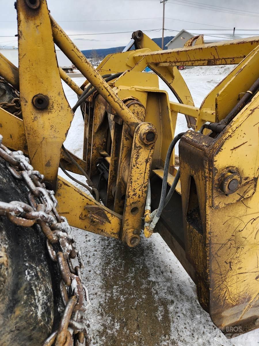 CAT 966C Radlader