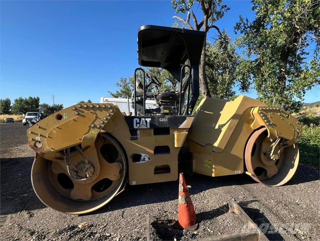 CAT CB54 Walzenzüge